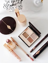 风靡彩妆界的Charlotte Tilbury